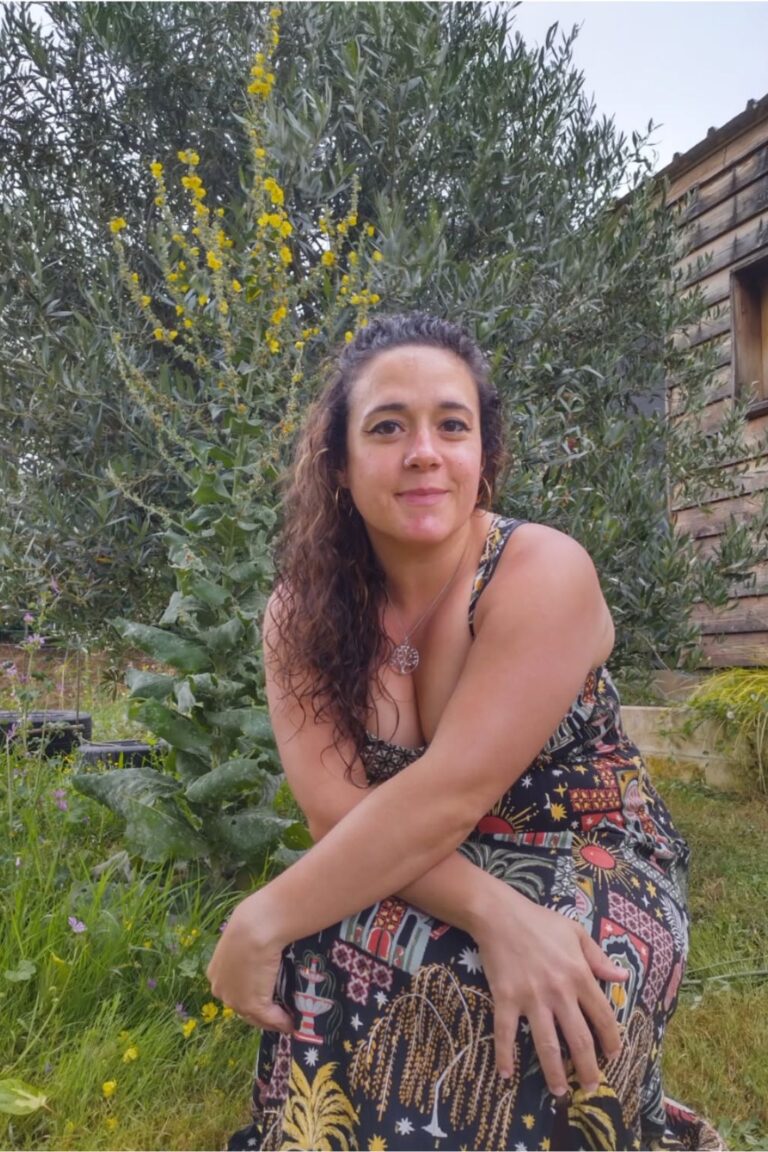 AUDE VIDAL NUNES, réflexologue à Bordeaux et praticienne certifiée